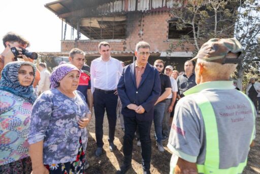 İzmir İtfaiyesi son 48 saatte 9’u orman yangını olmak üzere