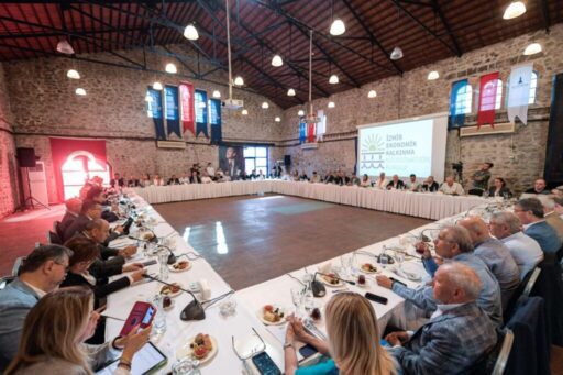 Başkan Tugay'dan kentin kalkınması için ortak akıl vurgusu