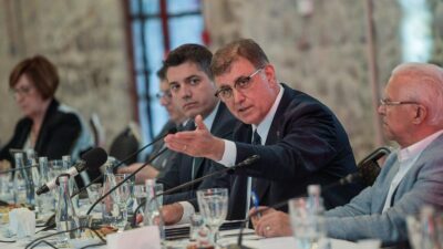 İzmir Büyükşehir Belediye Başkanı Dr. Cemil Tugay İzmir Ekonomik Kalkınma