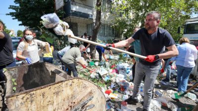 Buca Belediyesi’nde Başkan Görkem Duman işçilerin iş bırakma eyleminin beşinci