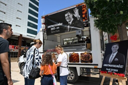 Manisa Büyükşehir Belediye Başkanımız Ferdi Zeyrek, vefatının yedinci gününde Manisa’nın