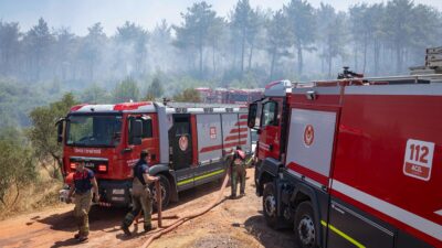 İzmir Büyükşehir Belediyesi, hafta sonu kentin birçok noktasında etkili olan