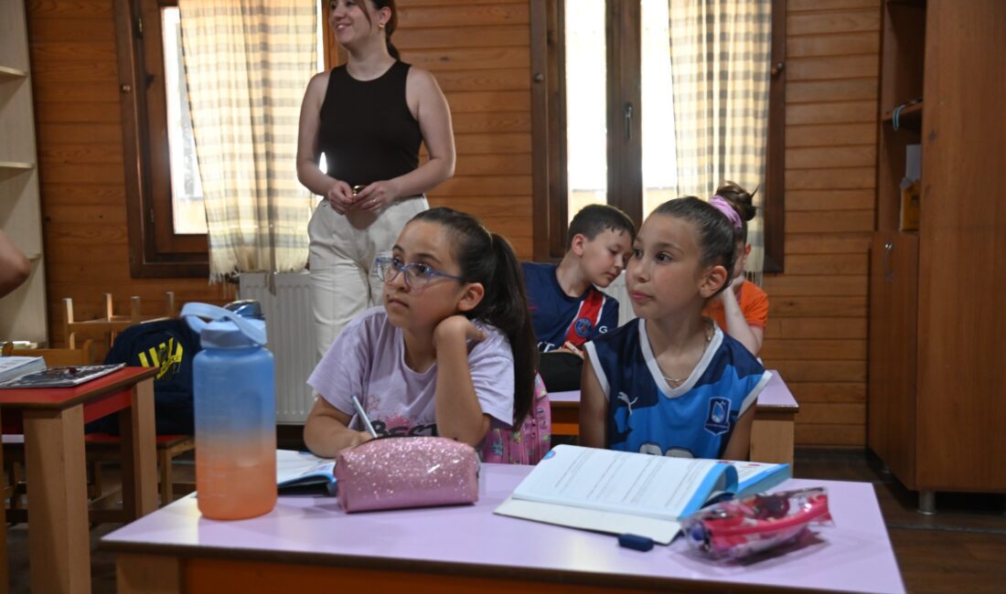 Manisa Büyükşehir Belediyesi Çocuk Kültür ve Sanat Merkezleri’nde yaz dönemi