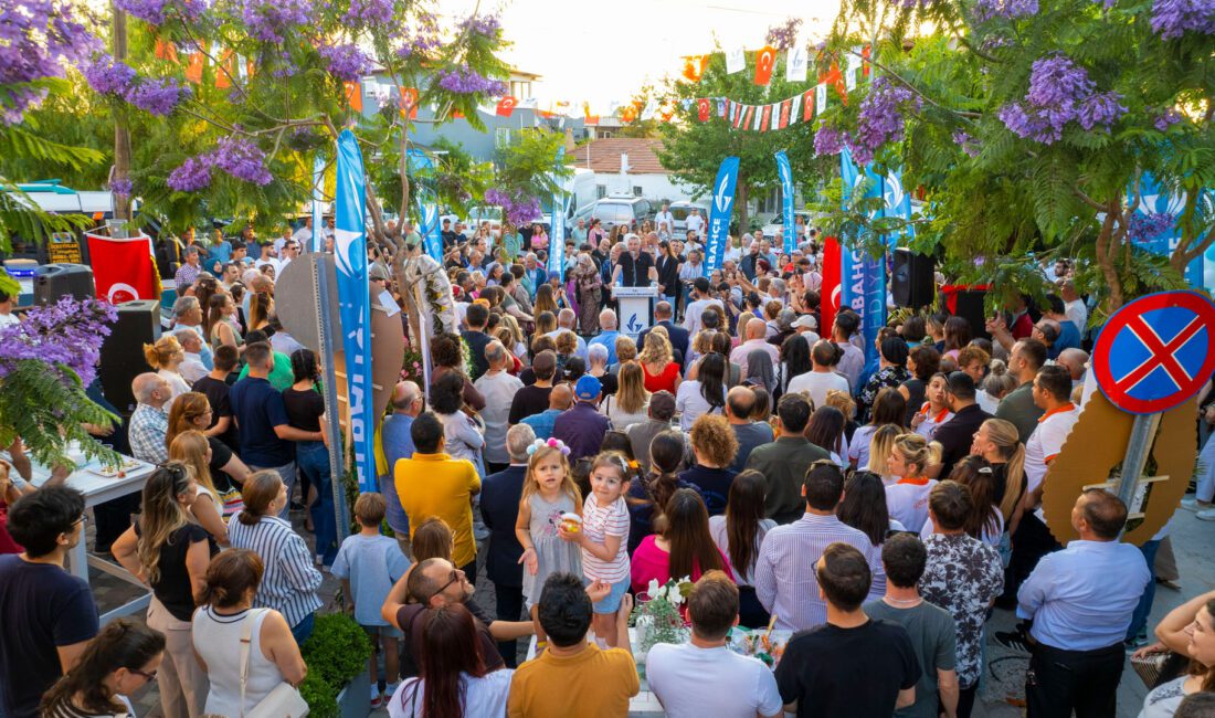 Güzelbahçe’ye Yeni Cazibe Merkezi: Avlu Güzbel Açıldı Güzelbahçe Belediyesi’nin 4’üncü Güzbel Cafesi halkın büyük ilgisiyle açıldı. Başkan