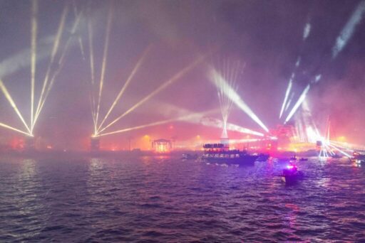 Göztepe’nin 100. yılında gökyüzü sarı-kırmızı