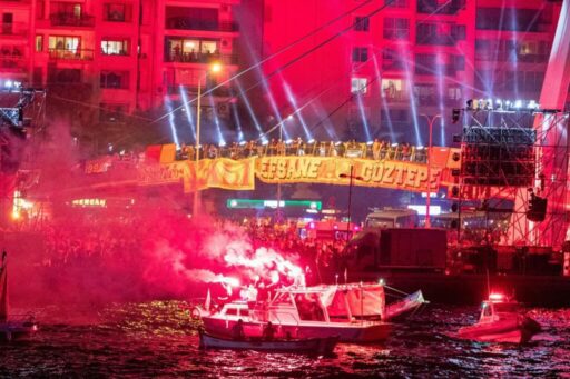 İzmir’in köklü spor kulüplerinden Göztepe’nin 100. yılı, coşkulu bir kutlamaya