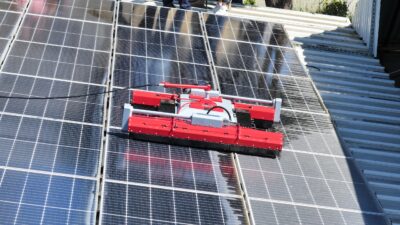 İzmir Büyükşehir Belediyesi kurduğu 20 güneş enerji santrali sayesinde enerjiden