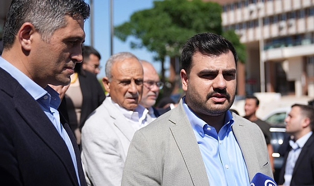 AK Parti Genel Sekreteri Fatih Şahin İnan, İzmir’de yaptığı konuşmada