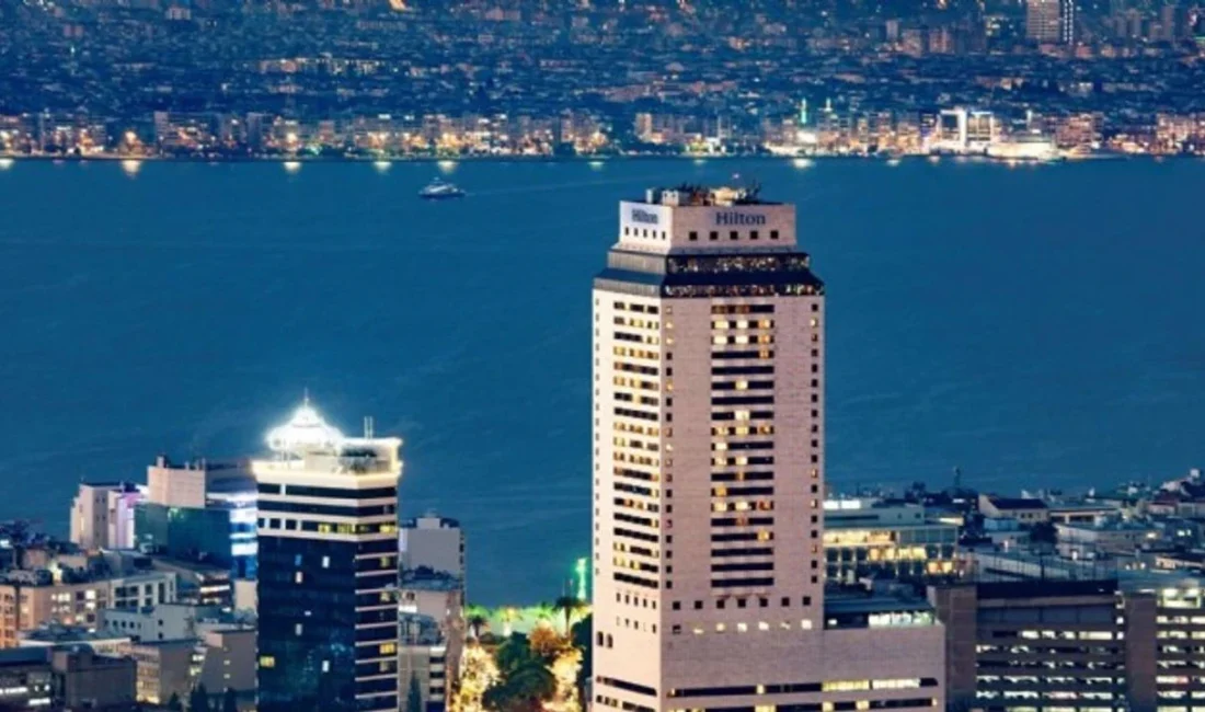 İzmir Büyükşehir Belediyesi, yıllardır atıl durumda olan Hilton Oteli’ndeki yüzde