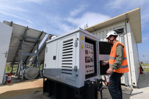 İzmir Büyükşehir Belediyesi olası afetlerde GSM hatlarının kullanım dışı kalmasını