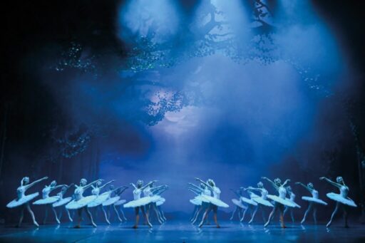 8. kez düzenlenen Uluslararası Efes Opera ve Bale Festivali, yine