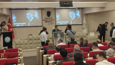 CHP Grubu'nun aday olarak Akhisar Belediye Başkanı Besim Dutlulu'yu aday