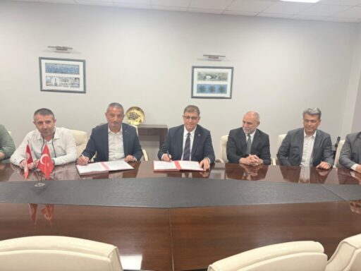 İzmir Büyükşehir Belediyesi iştiraklerinden Metro AŞ’de toplu sözleşme görüşmeleri sonunda