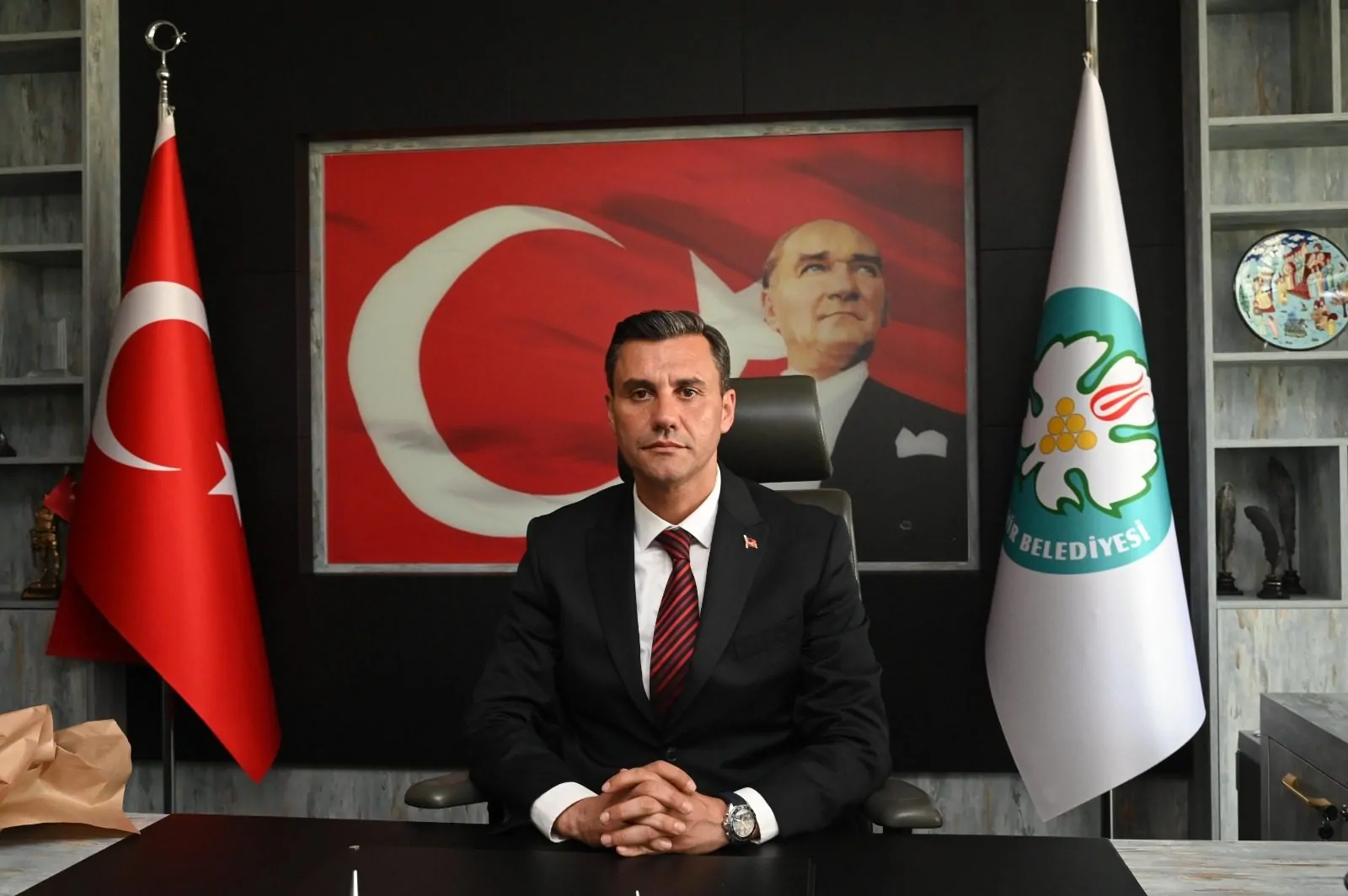 Elektrik akımına kapılan ve durumu ciddiyetini koruyan Ferdi Zeyrek'in sağlık