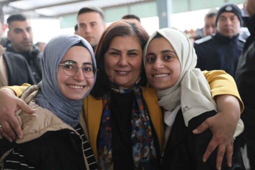 CHP’den AK Parti’ye geçen Özlem Çerçioğlu, Bülent Tezcan’ı hedef aldı: