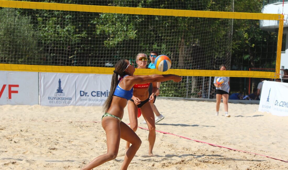 İzmir, bir kez daha uluslararası çapta bir plaj voleybolu şölenine
