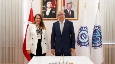 Egeli bilim insanı Prof. Dr. Şebnem Çınar Yücel ile lisans