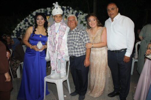 Menderes’in köklü ailelerinden Başbunar ve Gür aileleri, Eymen’in sünnet düğünü