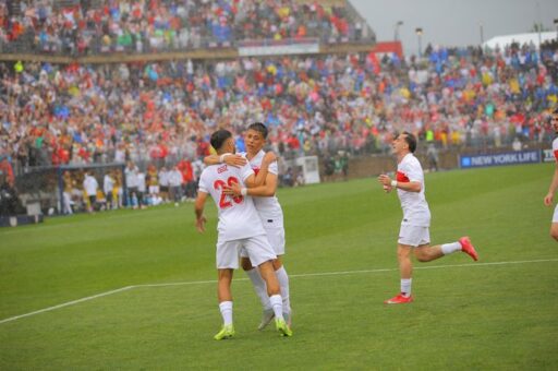Türkiye, ABD'yi 2-1 Yendi