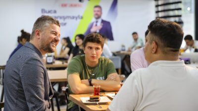 Buca Belediyesi’nin Dokuz Eylül Üniversitesi (DEÜ) Tınaztepe Yerleşkesi’nin karşısında hizmete