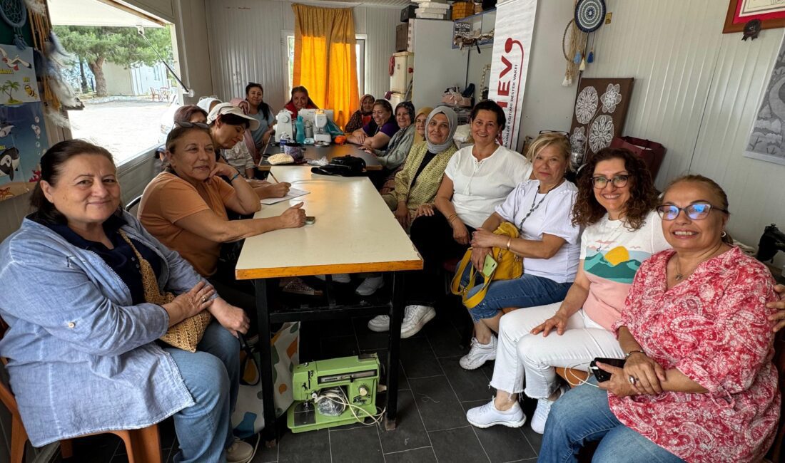 Çiğli Belediyesi’nin kadınların sağlık konusunda bilinçlenmesini amaçladığı “Kadın Sağlığı İçin