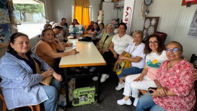 Çiğli Belediyesi’nin kadınların sağlık konusunda bilinçlenmesini amaçladığı “Kadın Sağlığı İçin