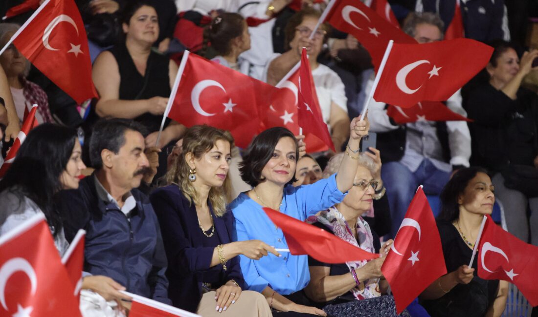 Karabağlar Belediyesi'nin 19 Mayıs Atatürk'ü Anma, Gençlik ve Spor Bayramı