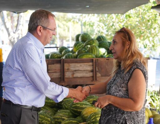 Ayvalık Belediye Başkanı Mesut Ergin, saha ziyaretlerine hız kesmeden devam