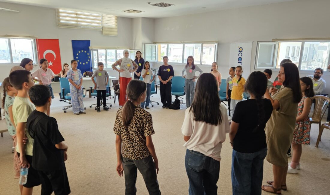 İzmir’in çocukları için “ihtiyaç haritası” İzmir Büyükşehir Belediyesi ve UNICEF iş birliği ile çocuklar için