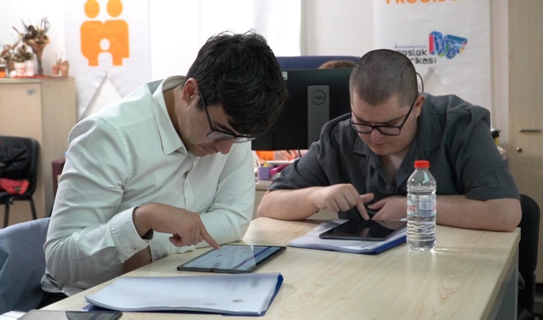 İŞ-İN hem işe hem hayata hazırlıyor Türkiye’de ilk kez İzmir Büyükşehir Belediyesi tarafından kurulan Destekli İstihdam