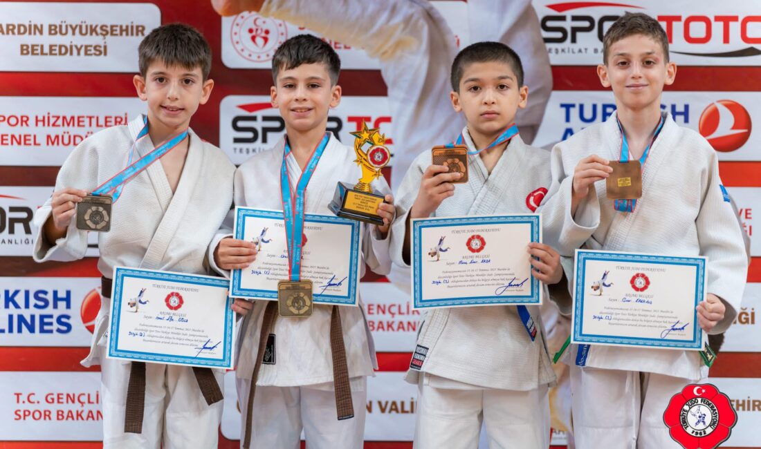 Karşıyaka Belediye Spor Kulübü, Mardin’de düzenlenen Minikler Türkiye Judo Şampiyonası’nda