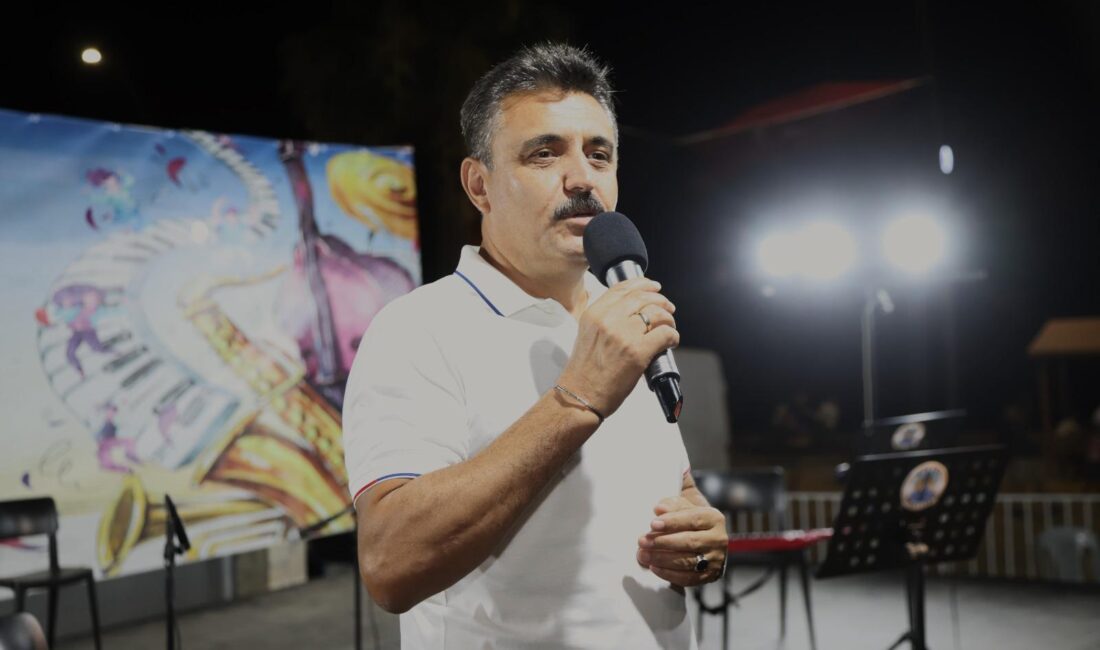 Dikili Belediyesi’nin her yaş grubuna hitap ederek  düzenlediği Kültür Etkinlikleri