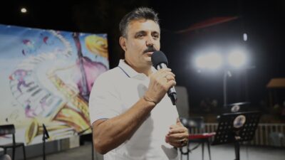Dikili Belediyesi’nin her yaş grubuna hitap ederek  düzenlediği Kültür Etkinlikleri
