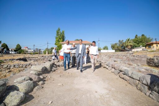 İzmir Büyükşehir Belediye Başkanı Dr. Cemil Tugay, Büyükşehir tarafından bu