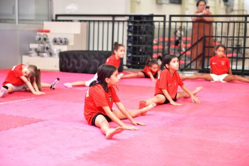 Çiğli Belediyesi, yaz aylarında sporu ve sağlıklı yaşamı teşvik etmek