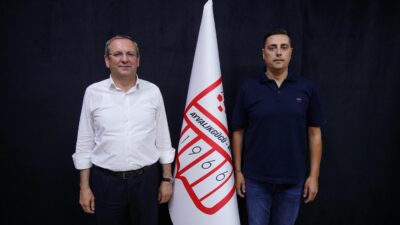 Ayvalık’ın gururu, birleştirici gücü Ayvalıkgücü Belediyespor’dan bayrak değişimi değil, istikrar