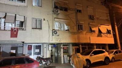 İzmir Bayraklı’da yalnız yaşayan 73 yaşındaki Işıl Kayran, evinde ölü