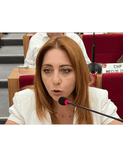 İzmir, Temmuz ayına orman yangınlarının gölgesinde girdiğini vurgulayan Turizm Fuarcılık