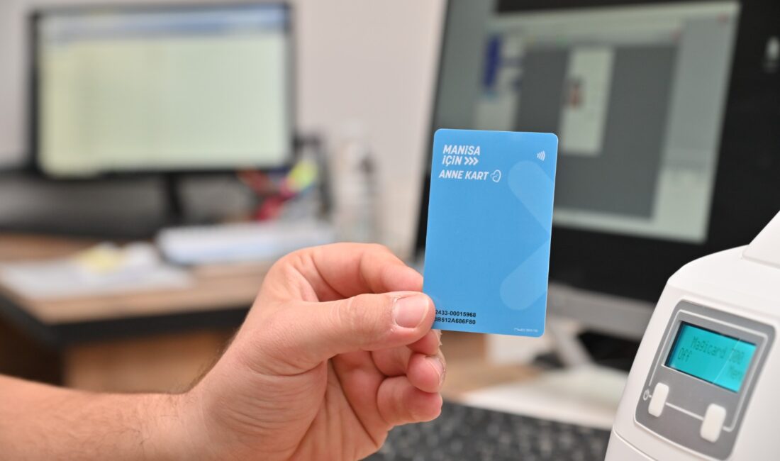 Manisa Büyükşehir Belediyesi’nin, 0-5 yaş arası çocuğu olan annelerin ulaşımdan