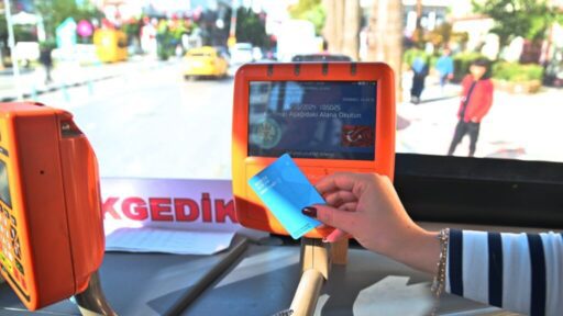 Anne Kart ile 8 Bin 723 Anne Ulaşımdan Ücretsiz Faydalanıyor