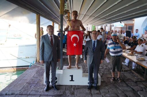 Ayvalık'ta 1 Temmuz Denizcilik ve Kabotaj Bayramı’nın 99. yıldönümü coşkuyla