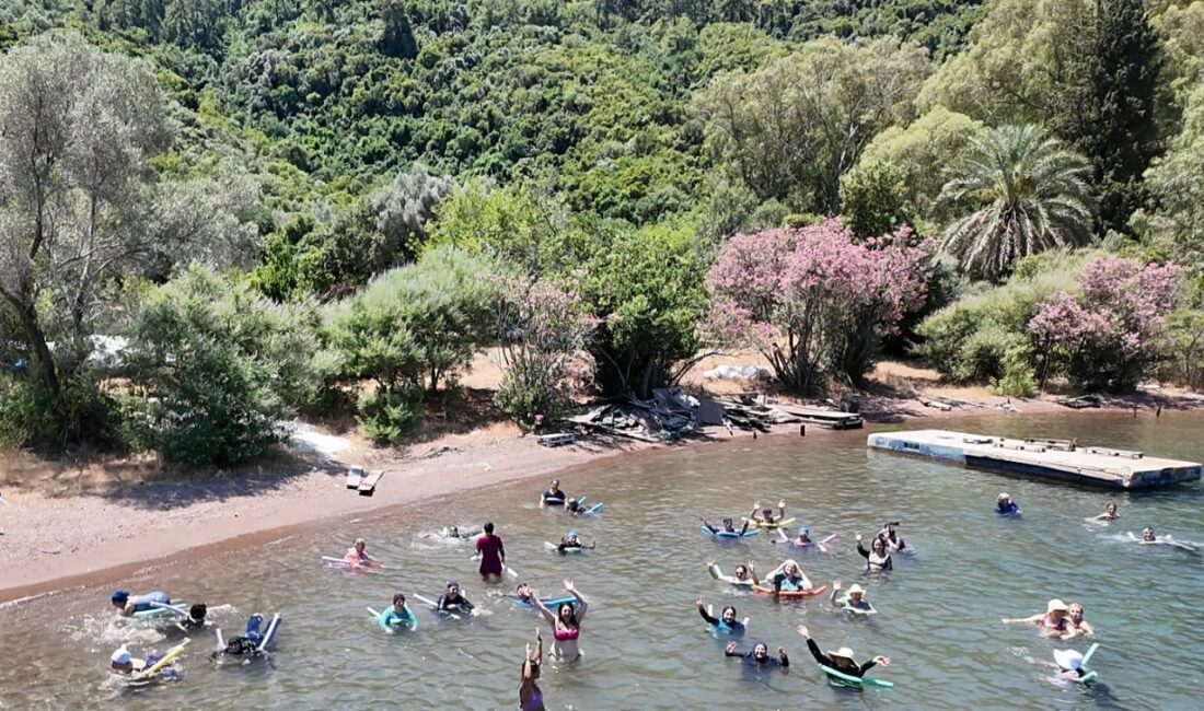 Denizli Büyükşehir Belediye Başkanı Bülent Nuri Çavuşoğlu’nun “Yüzme Bilmeyen Kalmasın”