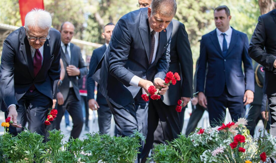 İzmir Büyükşehir Belediye Başkanı Dr. Cemil Tugay, 15 Temmuz Demokrasi