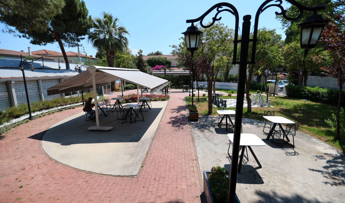 Buca Belediyesi, ilçenin hafızasında önemli bir yeri bulunan Göksu Kafe’yi