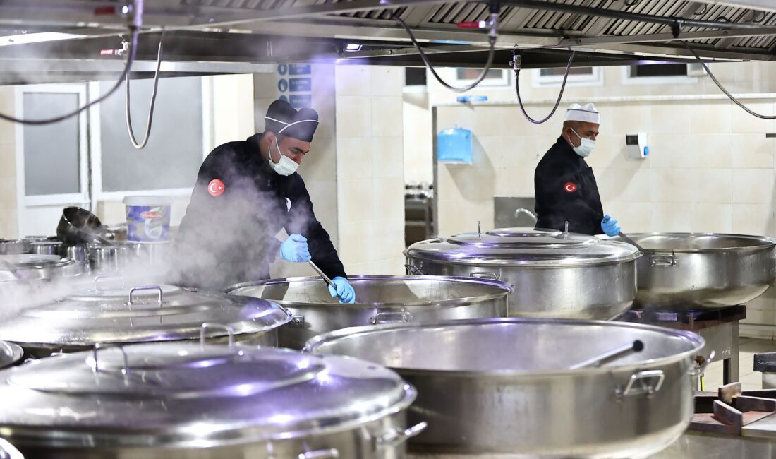 Yaşlı, hasta, engelli ve ihtiyaç sahibi vatandaşların her zaman yanında