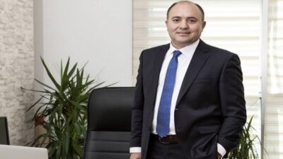 CHP'li belediyeler art arda yapılan operasyonlarla güne uyandı. Adıyaman Belediye
