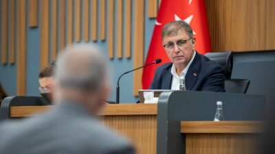 Temmuz ayı meclis toplantısında konuşan İzmir Büyükşehir Belediye Başkanı Dr.