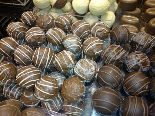 İnsan vücudunda mutluluk hormonunu harekete geçiren, her yaş grubunun severek