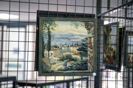 Karşıyaka Belediyesi Ana Hizmet Binası’nın giriş katında yer alan Galeri