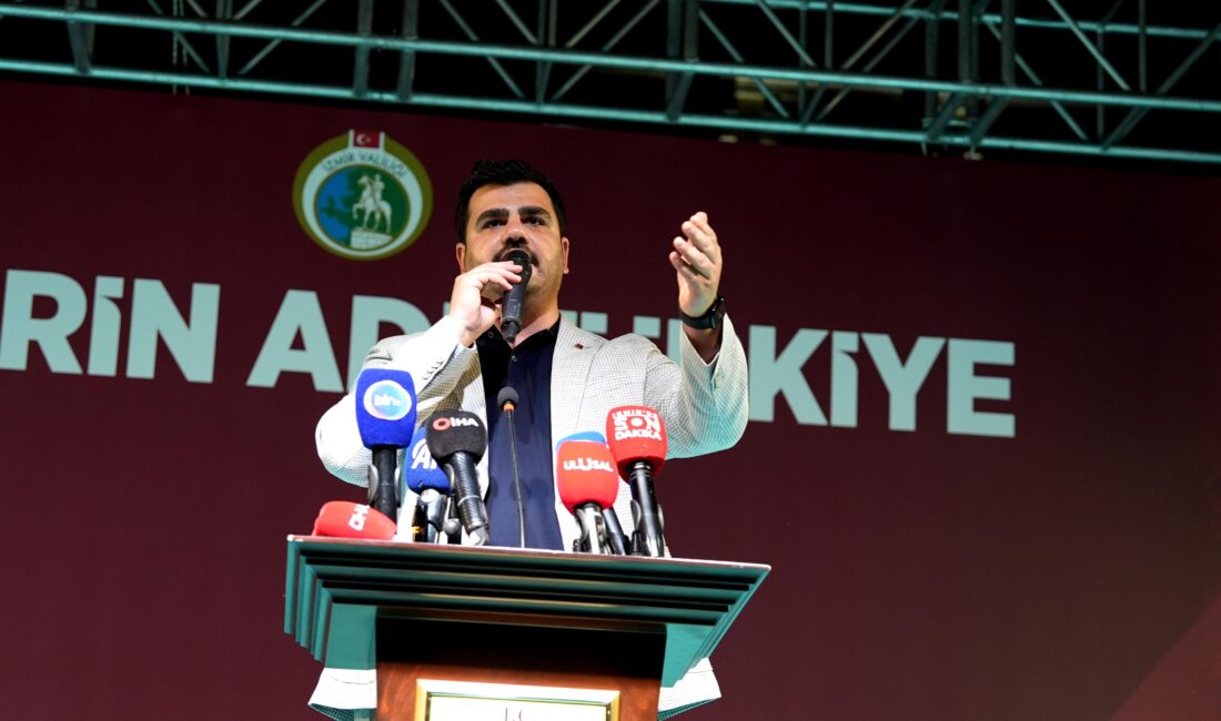 Eyyüp Kadir İnan: Terörsüz Türkiye’yi 15 Temmuz’dan ayrı düşünemeyiz AK Parti Genel Sekreteri ve İzmir Milletvekili Eyyüp Kadir İnan,